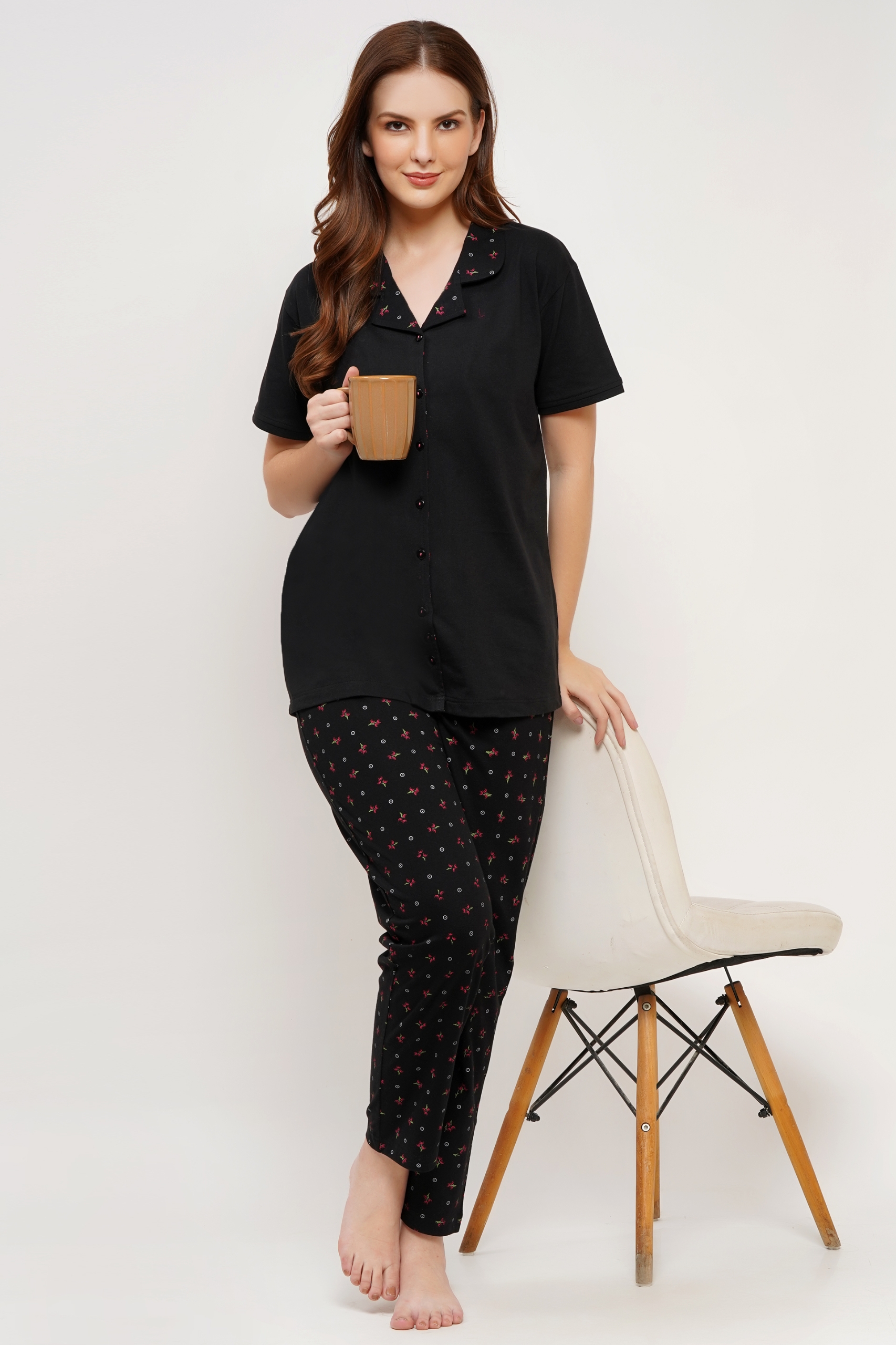 Untitled design (4) Notched Collar – WOE158 BLACK - Image 1