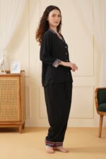 WOE180BLACK NEW ARRIVAL IN NOTCHED CALLAR - Image 3